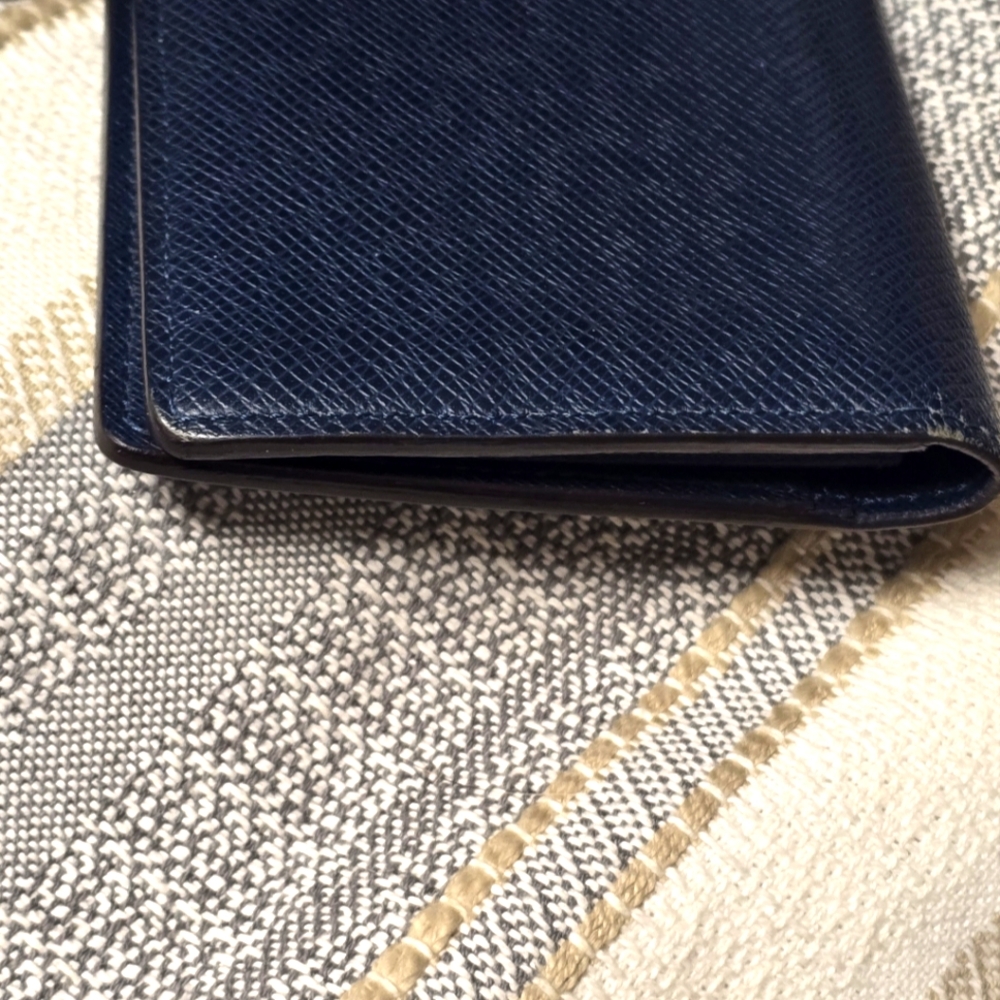 Louis Vuitton Brazza Wallet In Navy (Mens) - Picture 6 of 13